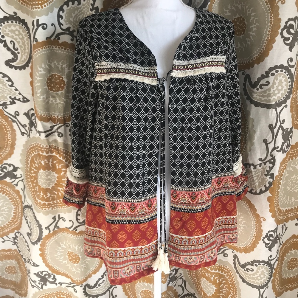 Bohemian tie top with fringe detail
